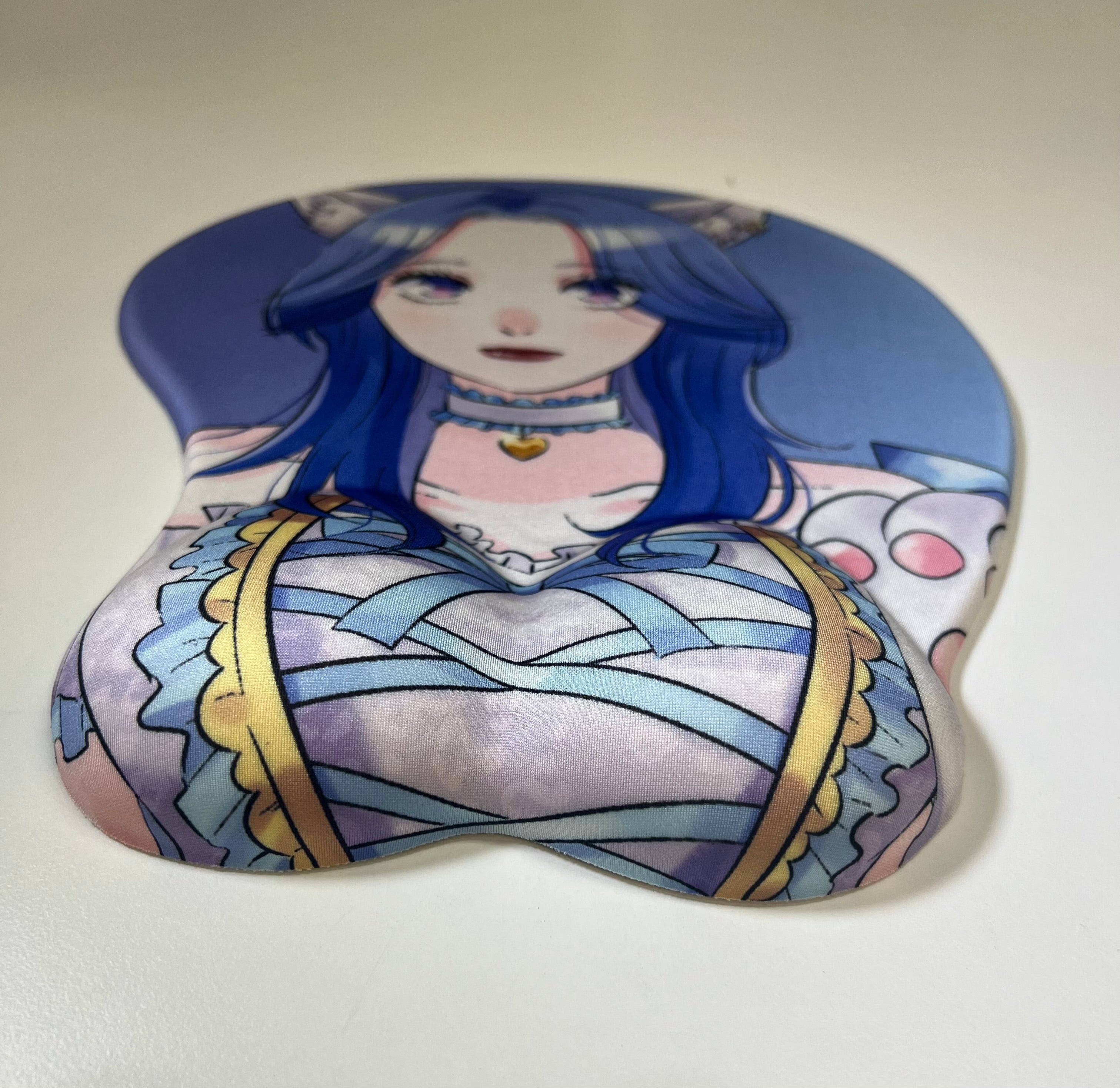 貧乳マウスパッド(乳首付き)